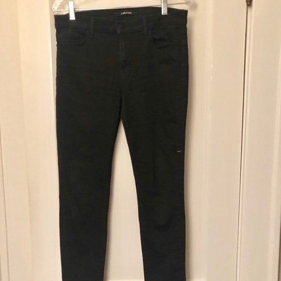 J Brand 811 Mid-Rise Skinny Jeans